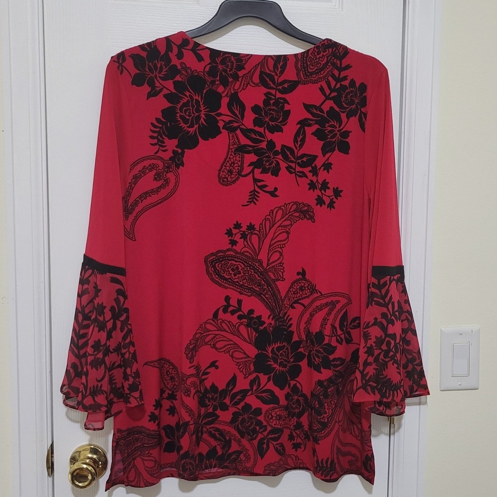 JM Collection Red Black Floral Paisley Bell Sleeve Tunic Top XL Crisscross Neck - Picture 7 of 7